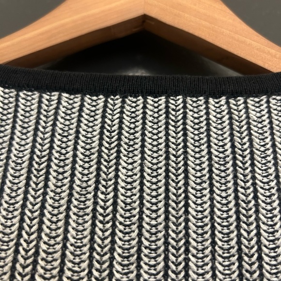 Derek Lam size M herringbone knit cotton sweater GUC Black and White - Picture 6 of 14